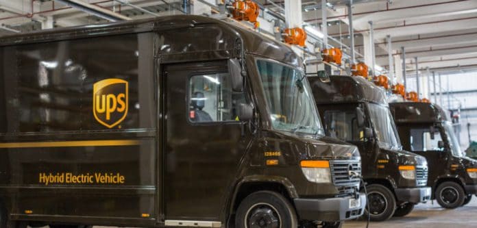 Camion livraison hybride UPS