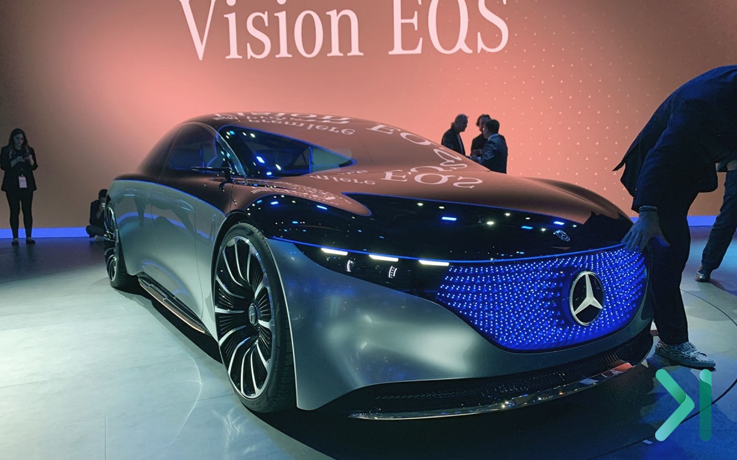 Mercedes-EQS